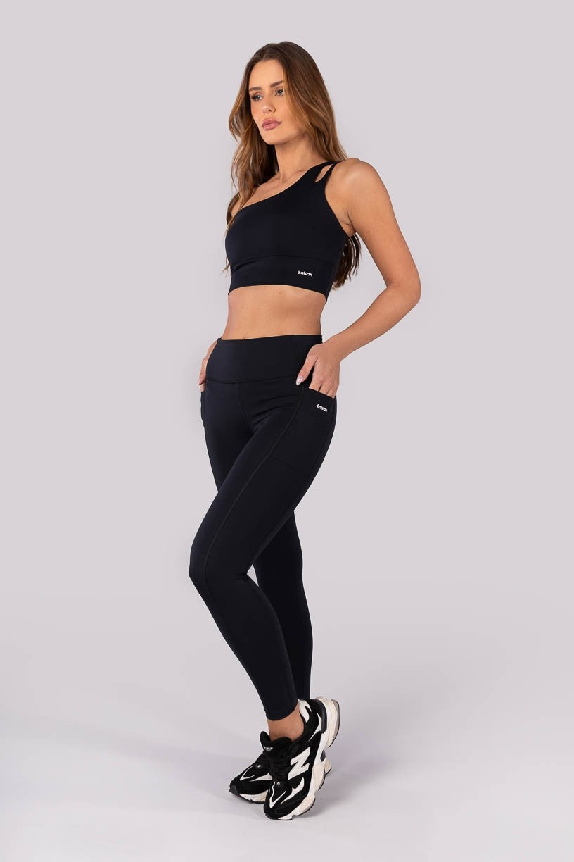 Top com um Ombro e Detalhe de Tira (Preto) | Ref: K4380-A