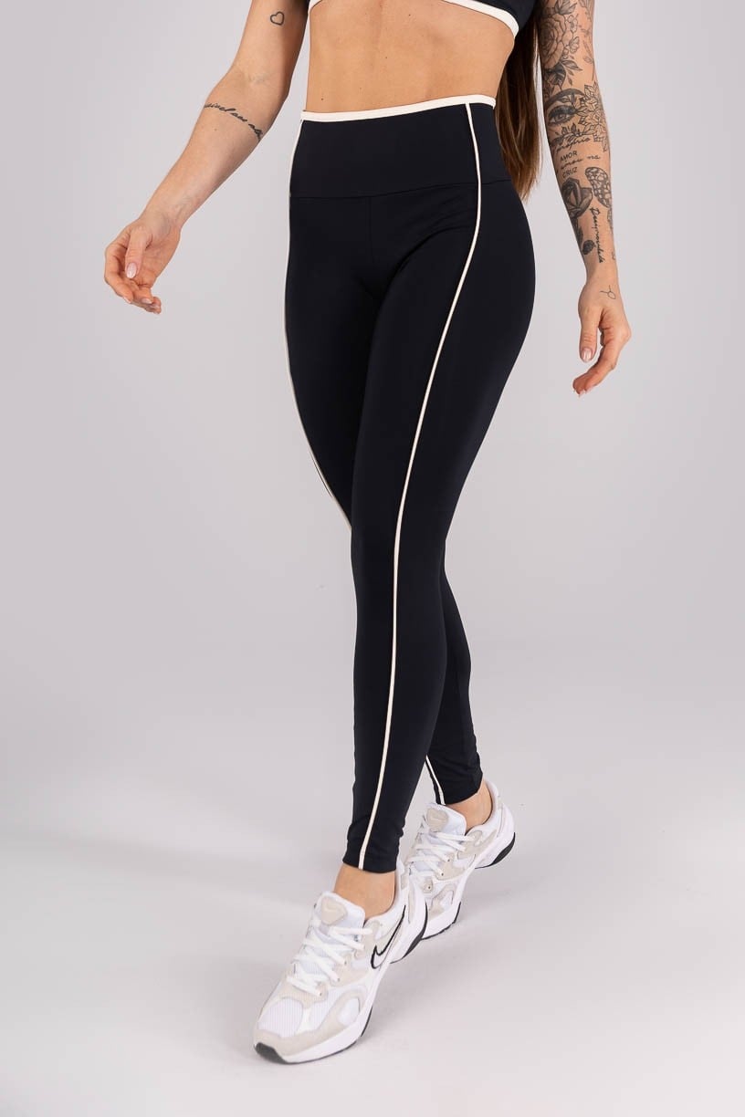 Calça Legging com Vivo e Viés Contrastante (Preto / Off-White) | Ref: K4454-C