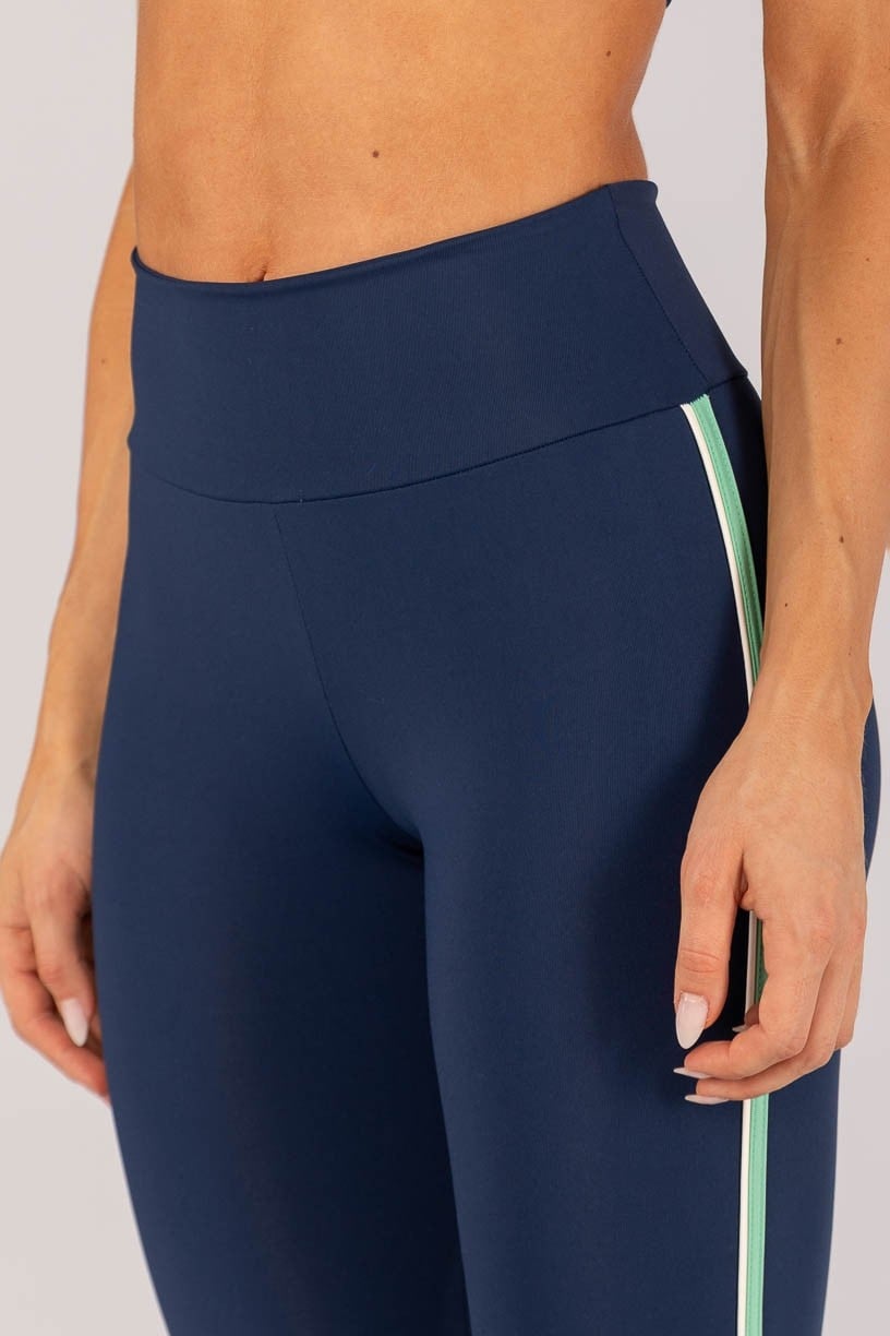 Calça Legging Tricolor com Vivo no Chapado (Azul Marinho / Verde Menta / Off-White) | Ref: K4595-A