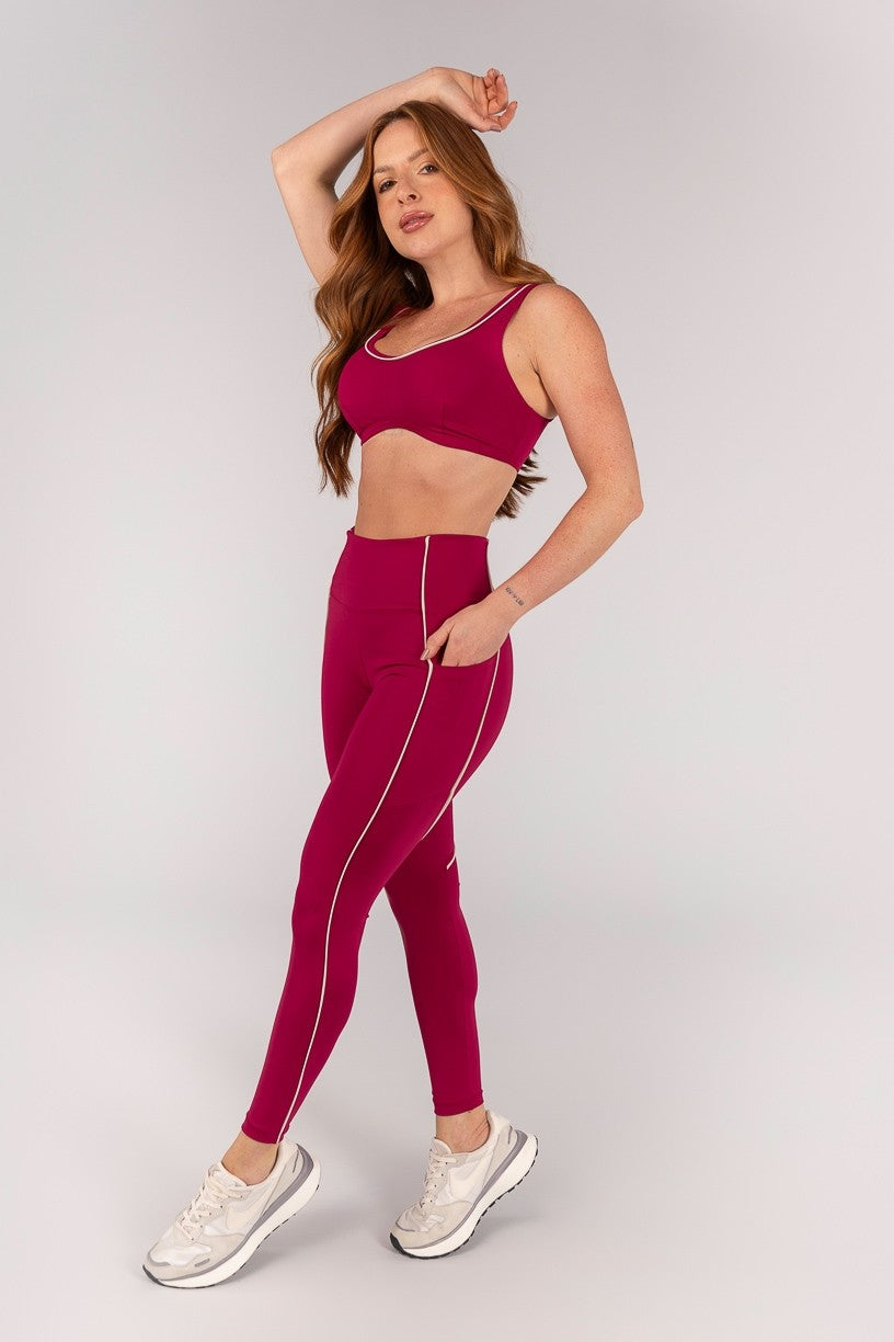 Calça Legging com Bolsos e Vivo (Açaí / Off-White) | Ref: K4647-A
