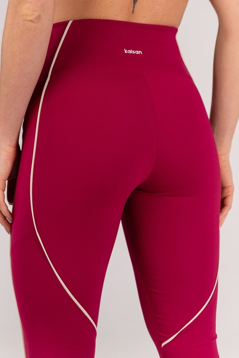 Calça Legging com Bolsos e Vivo (Açaí / Off-White) | Ref: K4647-A