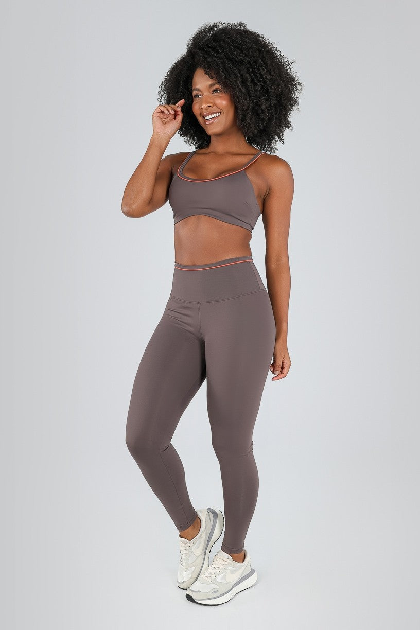 Calça Legging com Vivo (Trufa) | Ref: K4725-A