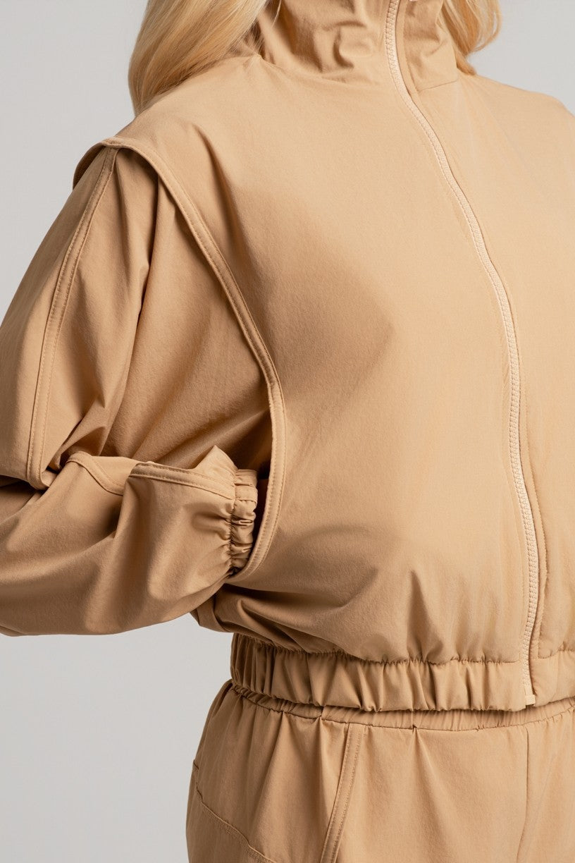 Jaqueta com Zíper e Bolsos (Khaki) | Ref: K4802-B