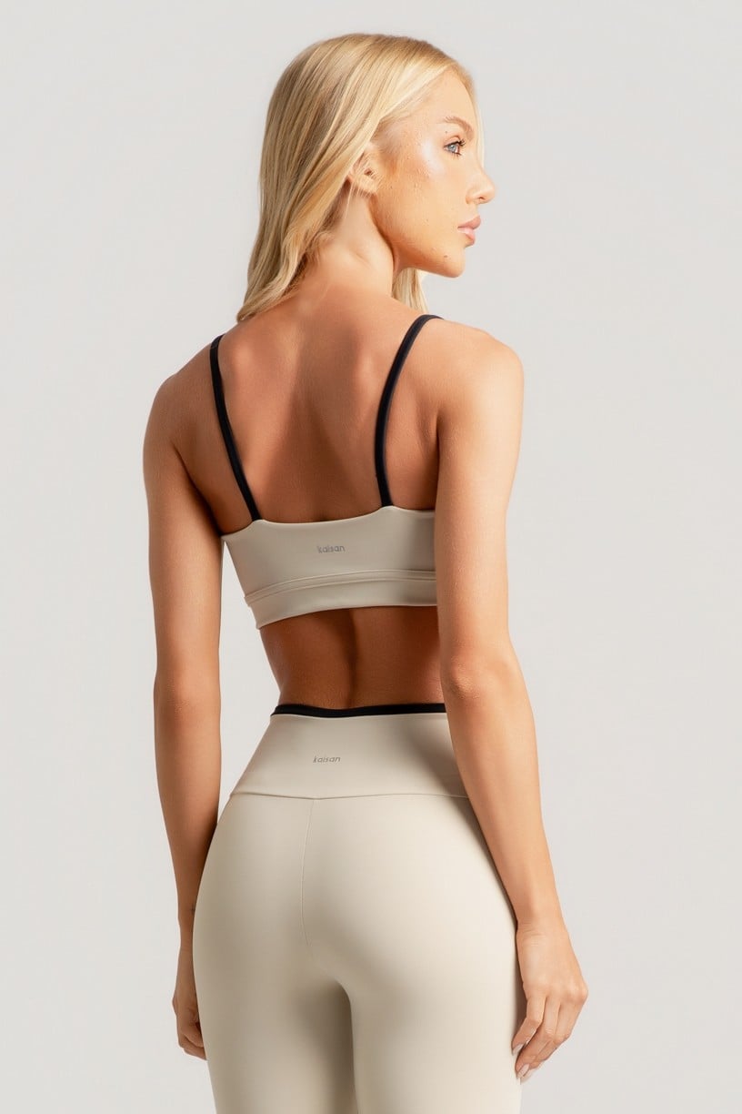 Top com Alças Contrastantes (Off-White / Preto) | Ref: K4907-B